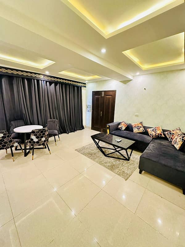 One bedroom flat for rent in short stay like(2to3)hours on Bahria town 5