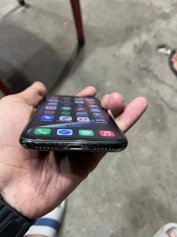 iphone X 256Gb PTA Approved 5