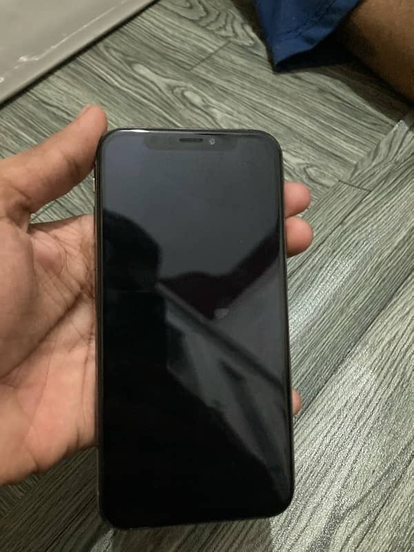 iphone xs for sale 4