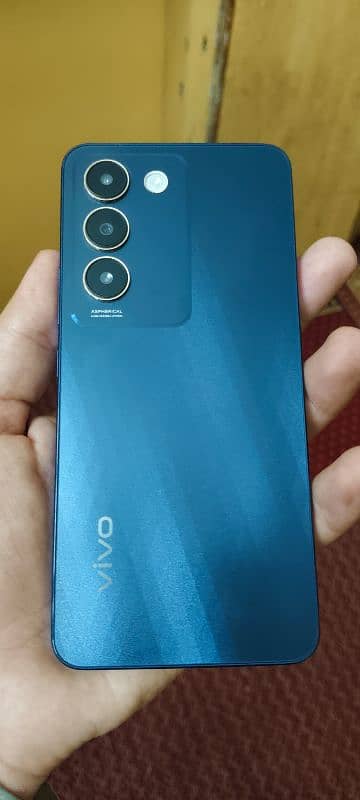 vivo y100 0