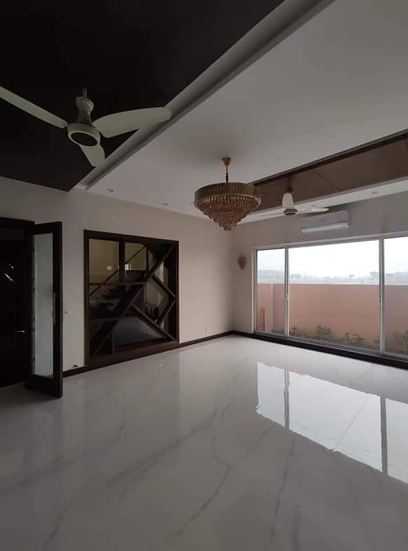 1 Kanal Luxury House For Rent N-Block DHA Phase 1 8