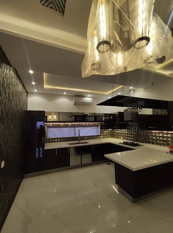 1 Kanal Luxury House For Rent N-Block DHA Phase 1 16