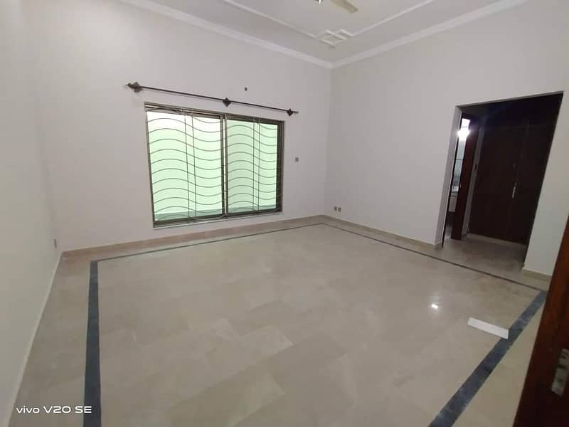 1 Kanal Brand New Luxury Bungalow For Rent CC-Block DHA Phase 4 13