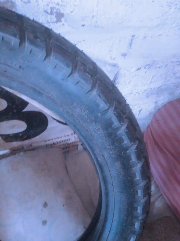 Tyre/ Honda 150cc/ Ybr 125cc/ front back tyre/ 3