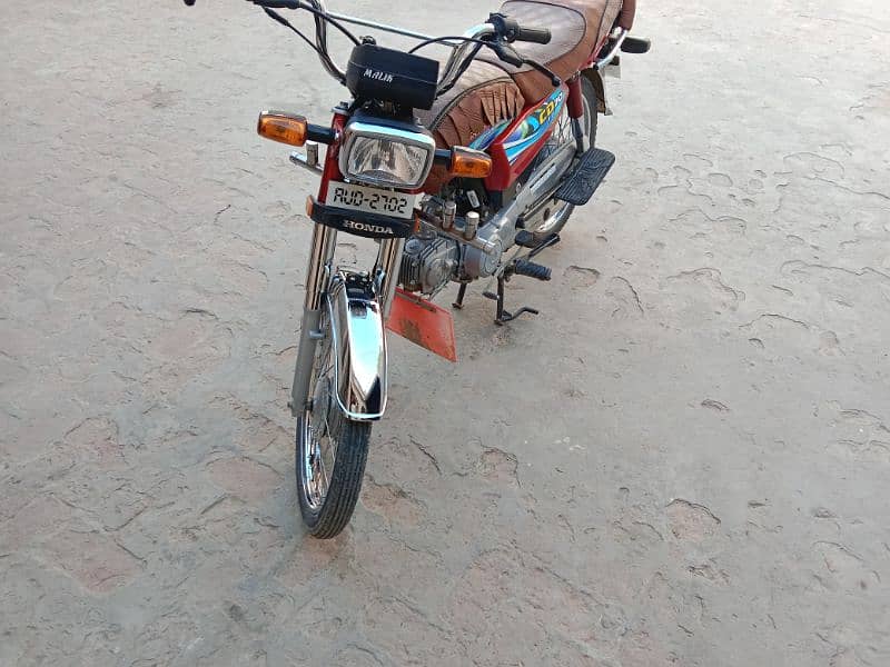 Honda 70 for Sale New Condition 5