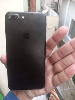 iPhone 7 plus  128/ Exchange pta approved (03189050773