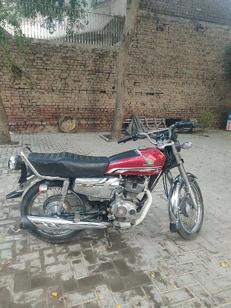 HONDA 125CC self start 4