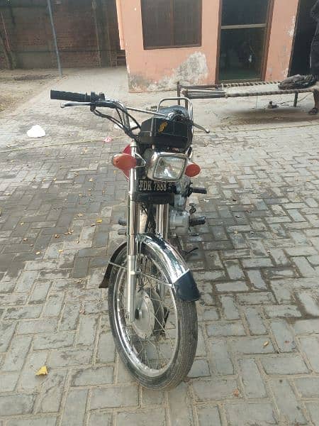 HONDA 125CC self start 5