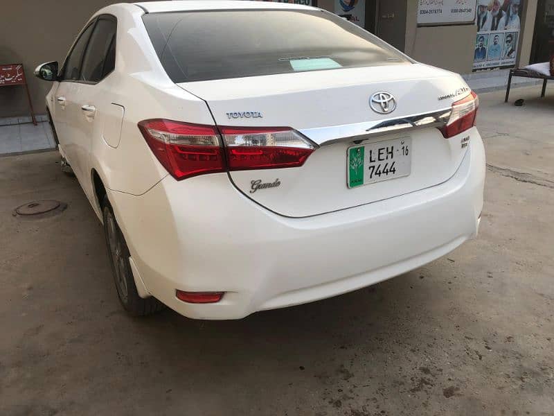 Toyota Altis Grande 2016 10