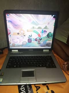 Toshiba laptop hai good running hai 03450820569