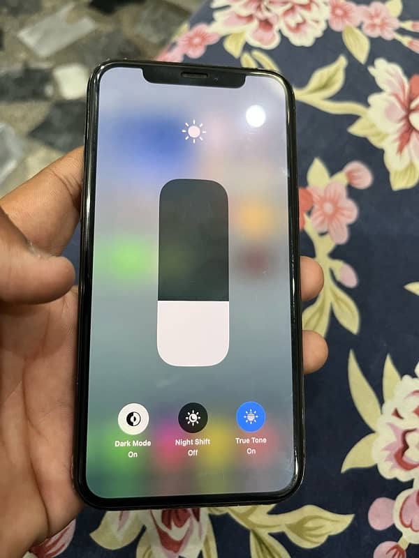 iphone 11 pro 3