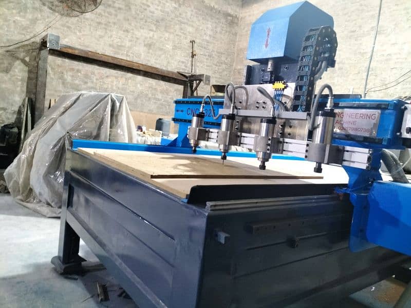 CNC WOOD ROUTER MACHINE 1