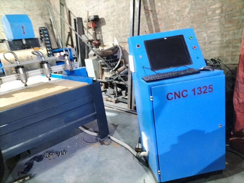 CNC WOOD ROUTER MACHINE 4