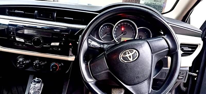 Toyota Corolla GLI 2015 6