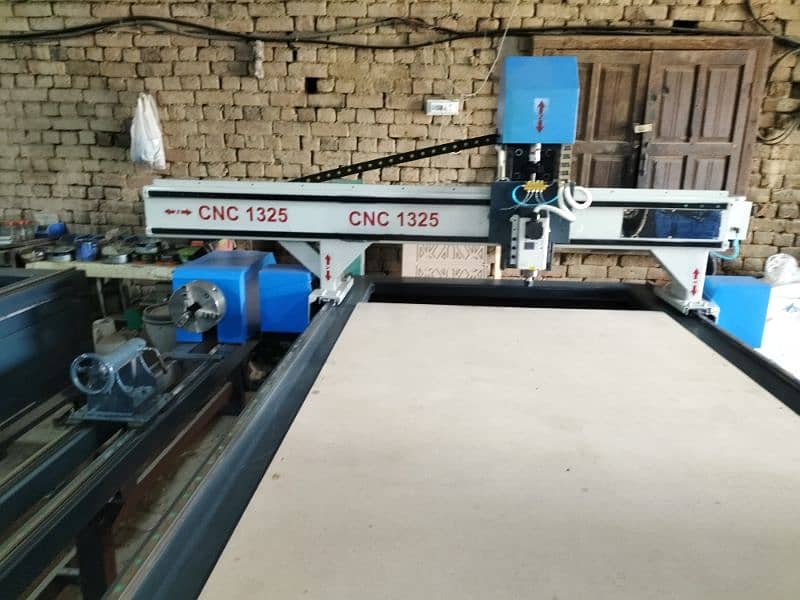 CNC WOOD ROUTER MACHINE 1