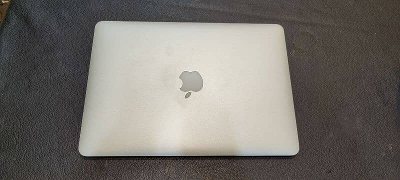 Apple MacBook air 2017 0