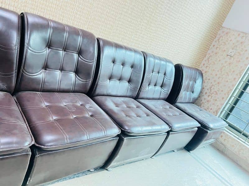 Single seat Sofa 1