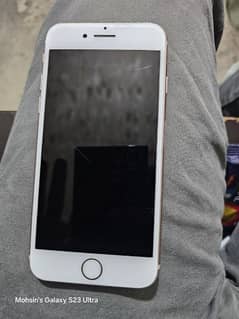 IPhone 7 in Good Condition for sale