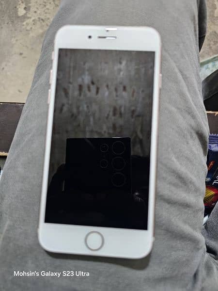 IPhone 7 in Good Condition for sale 1