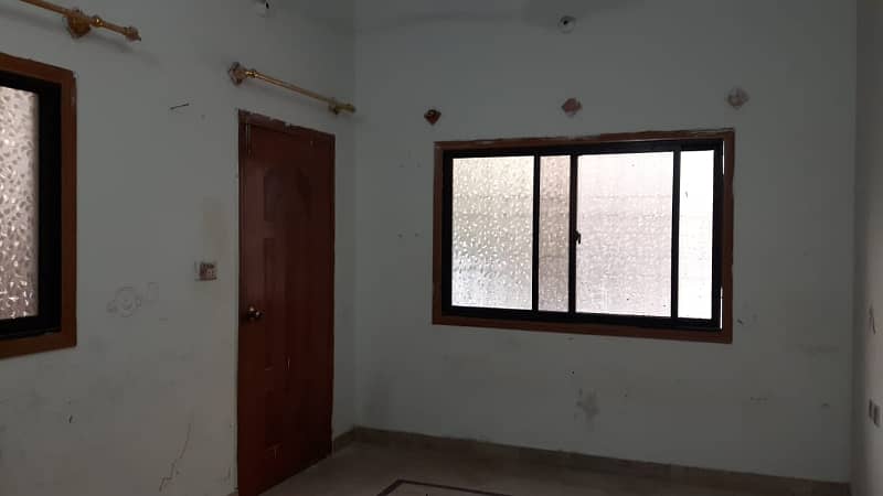 two bed dd portion for rent in johar 4