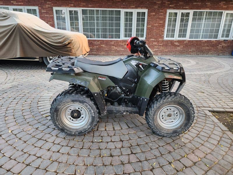 Polaris sportsman 400, 2005, up for sale 1