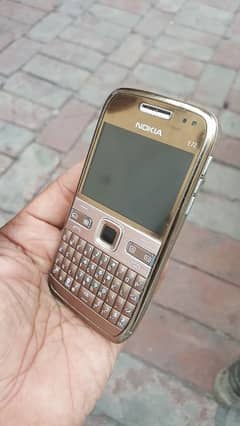 Nokia Symbian E72