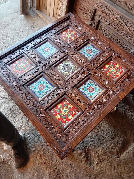 Centre table set with beautiful tiles design. Set of 3 tables. 0