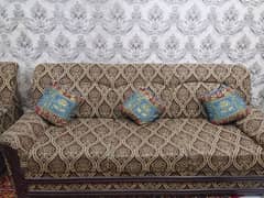 excellent condition sofa set in reasonable price