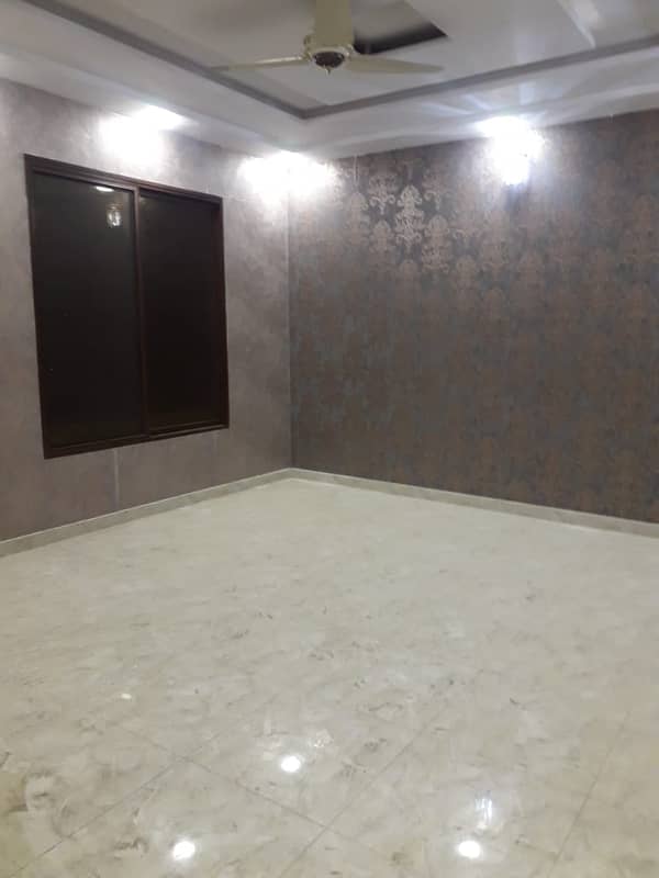 three bed dd tiled flooring portion for rent in johar 1