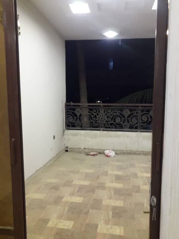 three bed dd tiled flooring portion for rent in johar 10