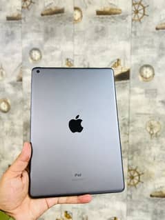 ipad 9th generation 64gb 10/9.5 condition