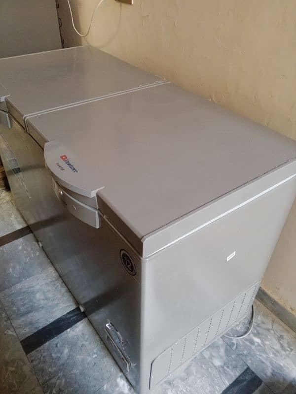 Dawlance Deep Freezer (Inverter) For Sale 2