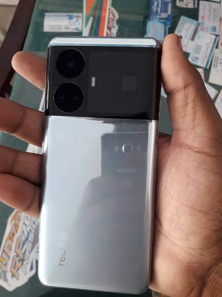 realme gt5 3