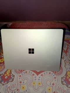 Microsoft surface laptop go touch corei5 10thgen 16gbram 256ssd 0