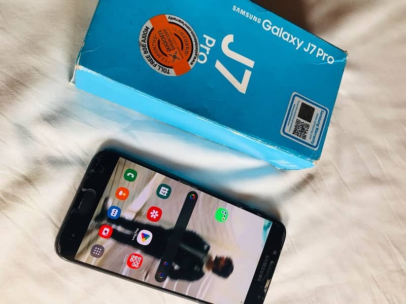 samsung J7 pro urgent sale 1