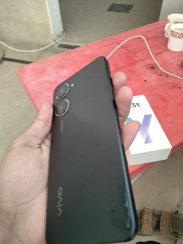 vivo y03T 4