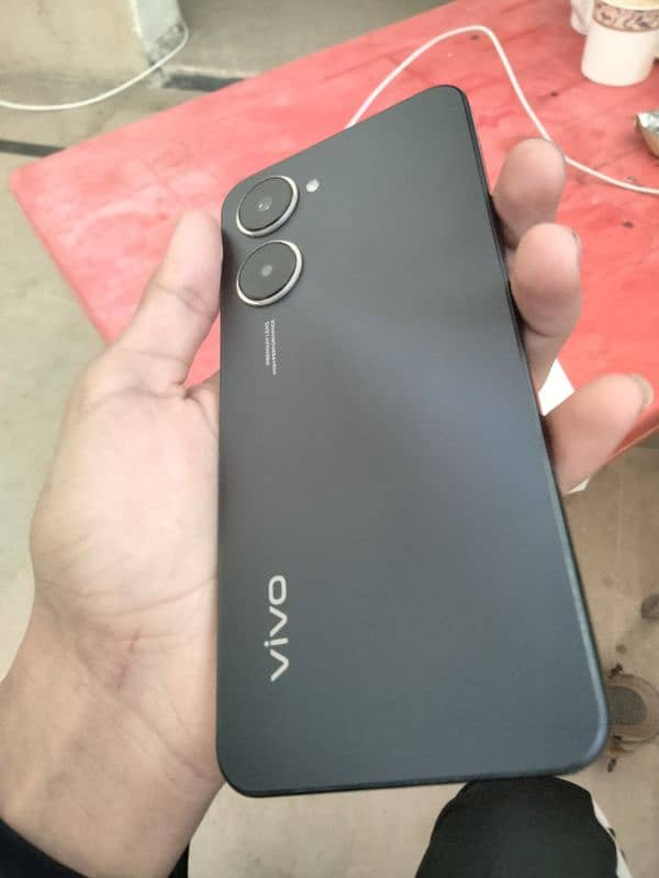 vivo y03T 5