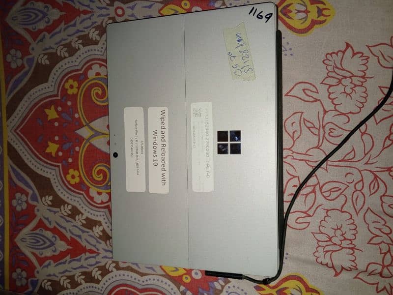 Microsoft surface pro5 touch corei5 7thgen 8gbram 128ssd with keyboard 5