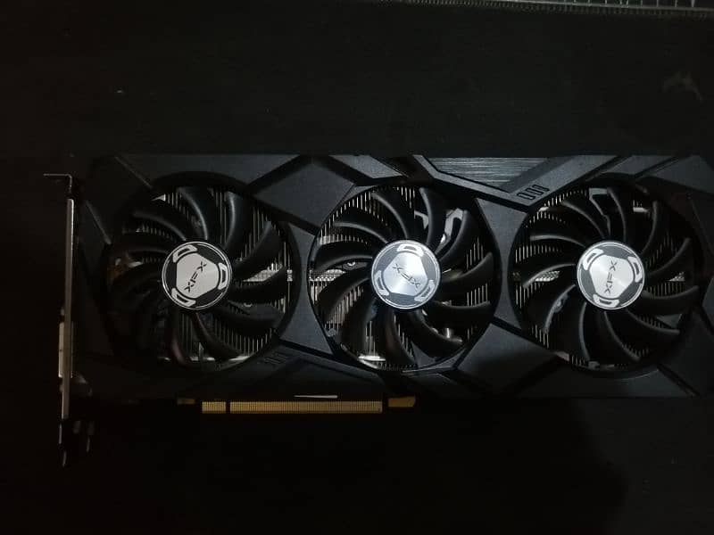 Rx 590 xfx three fan 0