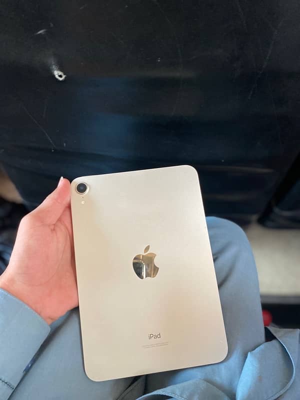 iPad Mini 6 full 10/10 with Box 2