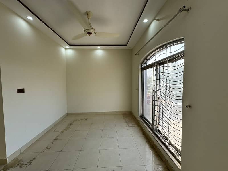 5 Marla House Available For Rent Sector E Bahria Town Lahore 0