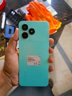 Realme C 51