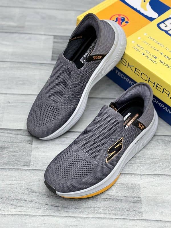 Skechers Arch Fit 16