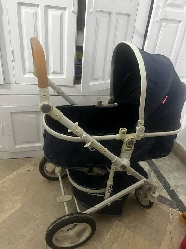 imported stroller  with bassinet 1