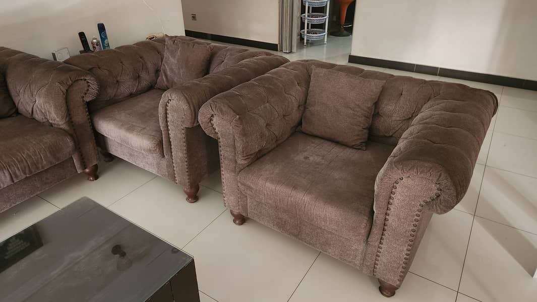 Chester Five Seater Sofa Set with cushions 1