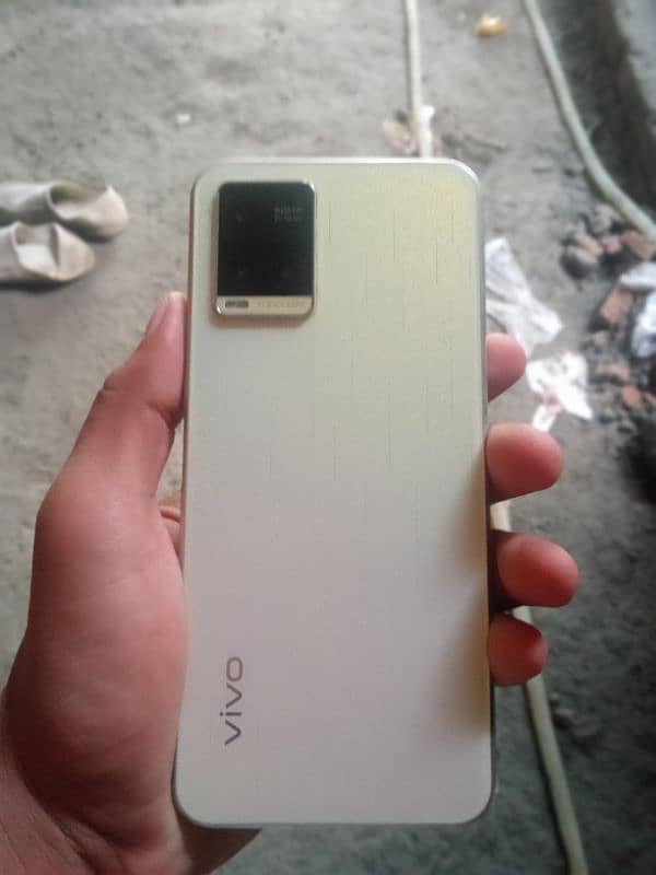 vivo y33t ram8+4 rom 128 4