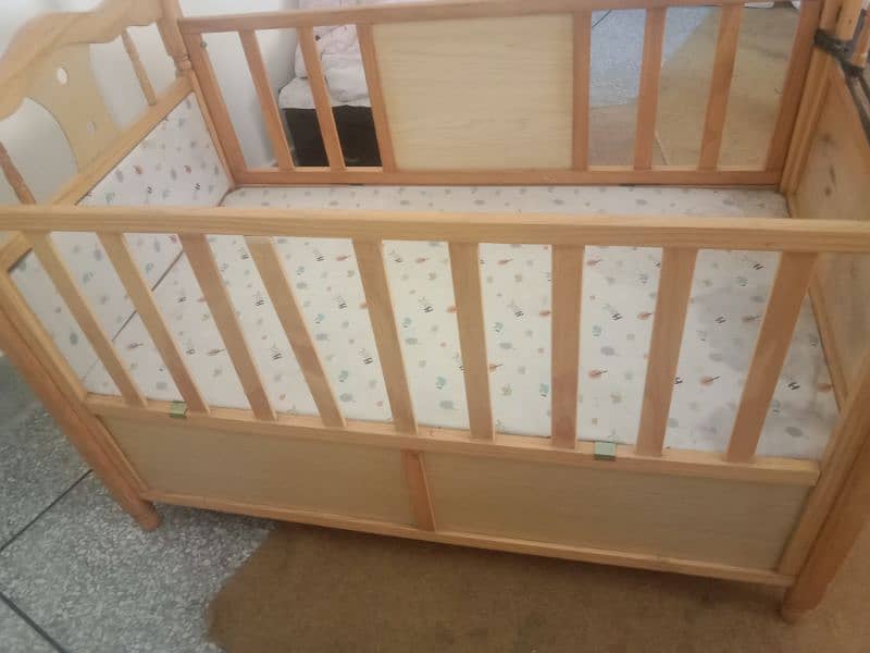 wooden baby cot 2