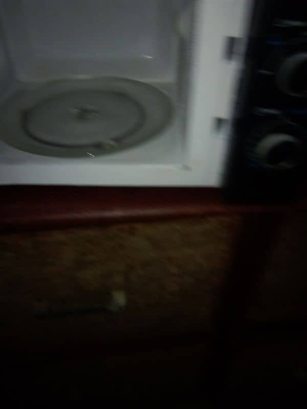 Haier Microwave Oven 1