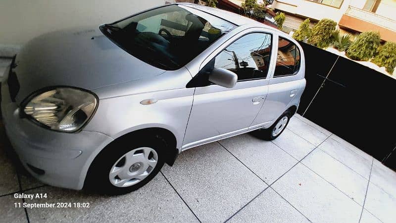 Toyota Vitz 2003 registered 2007 import 2007 4