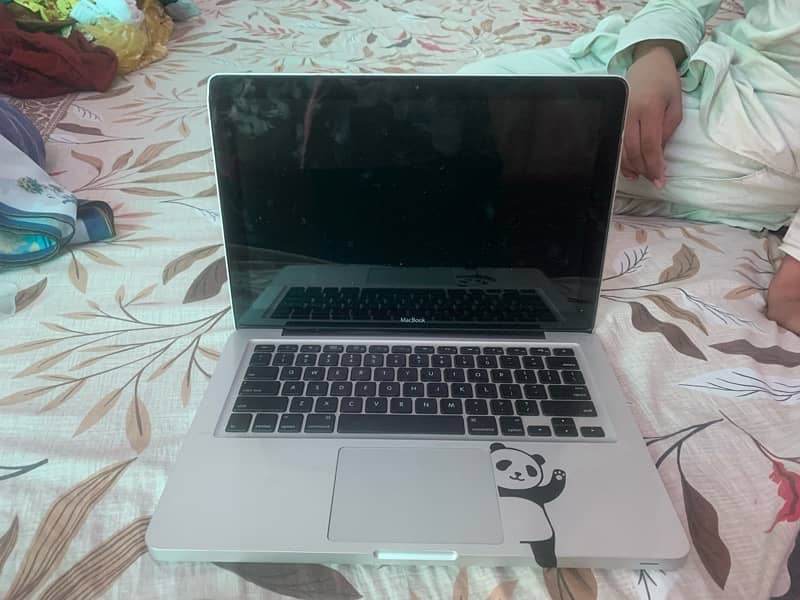 MacBook 8